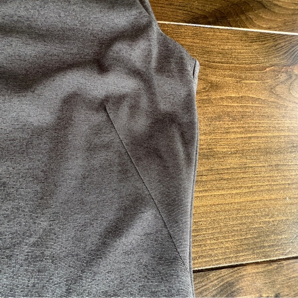 J. McLaughlin Elegant Gray Sleeveless Dress - Picture 4 of 5